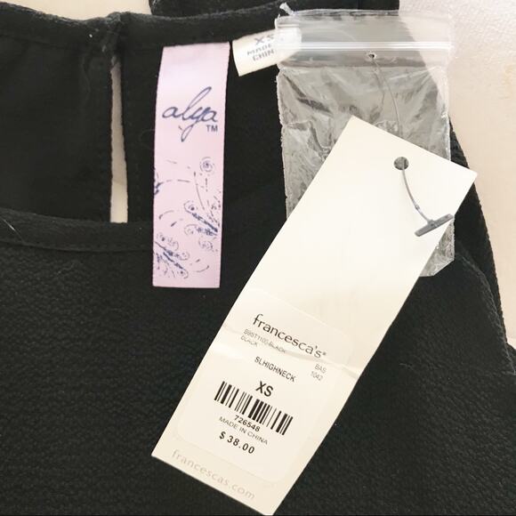 FRANCESCA’S Cree Black Scallop High Neck Camisole Tank Top, XS, NWT! - Picture 9 of 10